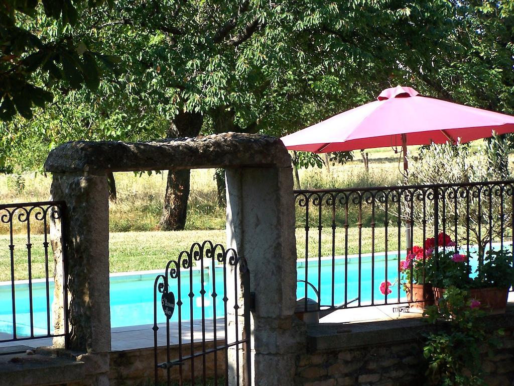 Clos De Pomeir Hostal Pommiers  Exterior foto